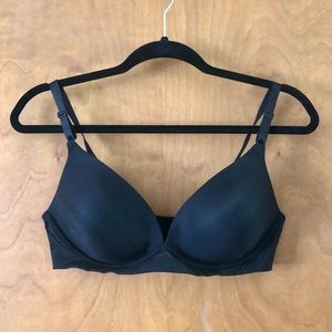 Warner’s Black Underwire Bra 36C